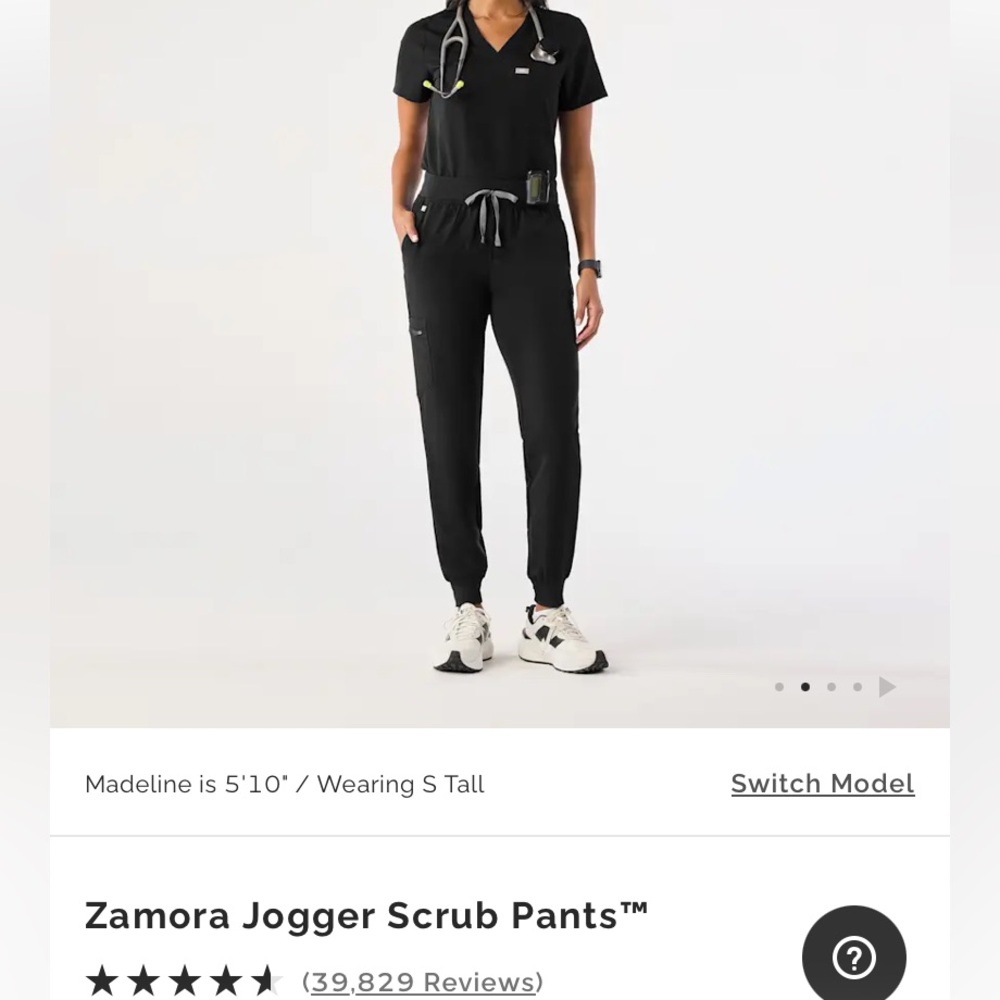Figs Women's Black Jogger Scrub Pants